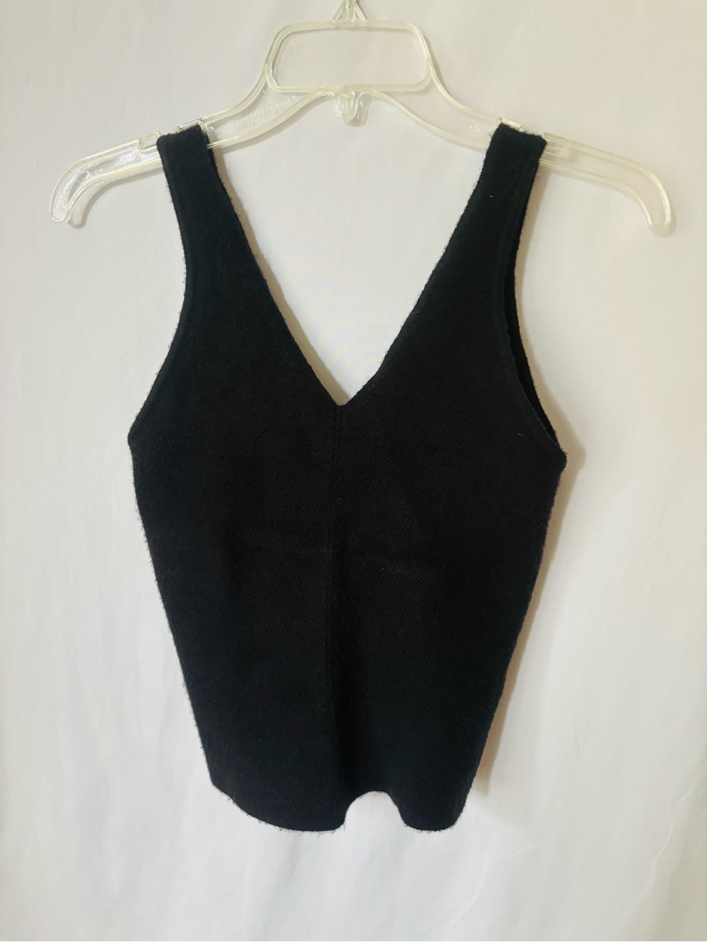 Abercrombie Black Fuzzy Knit Sweater Tank V Neck L